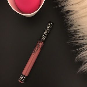 Kay Von D Ever Lasting Liquid Lipstick Lovecraft